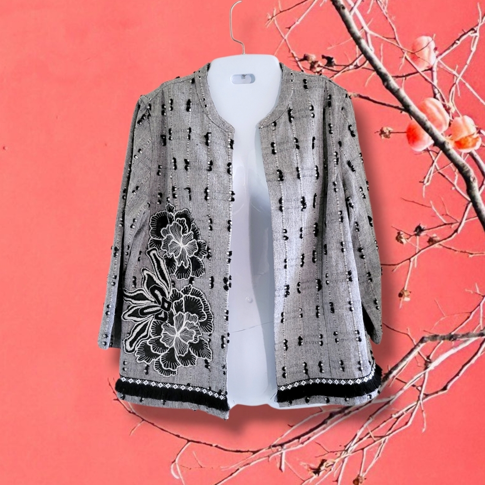 Chico's | Boho Gray/B&W Floral Embroidered Open Front 3/4 Sleeve Fringe Jacket